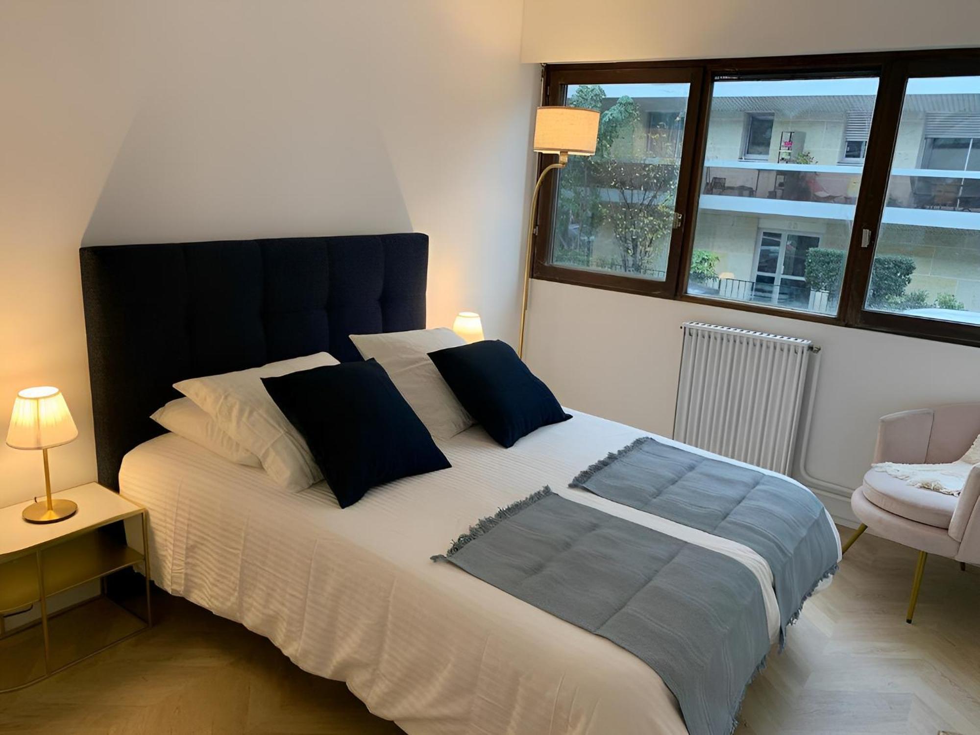 Magnifique Appartement, 3 Min De Paris Levallois-Perret Exterior photo