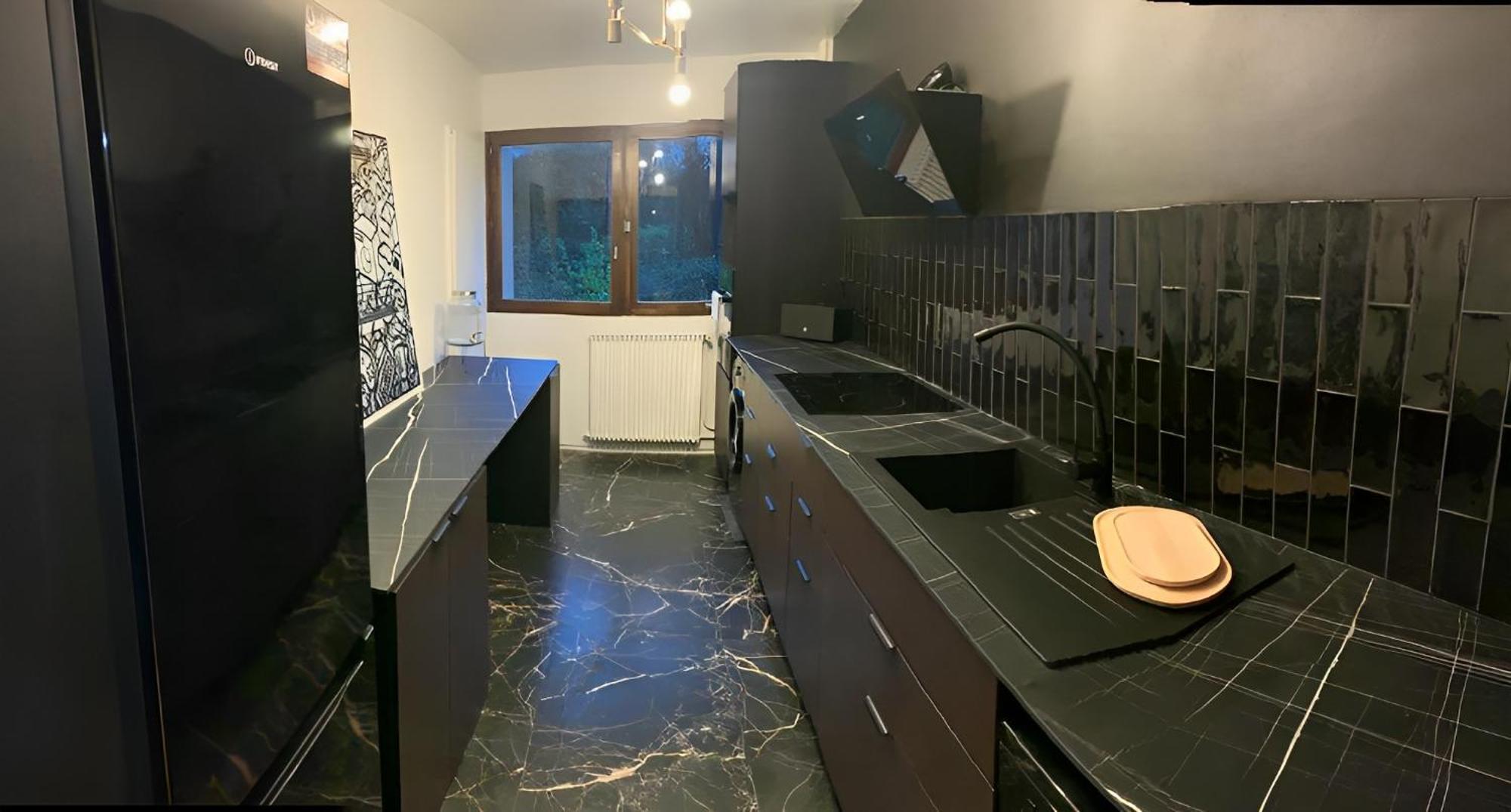 Magnifique Appartement, 3 Min De Paris Levallois-Perret Exterior photo